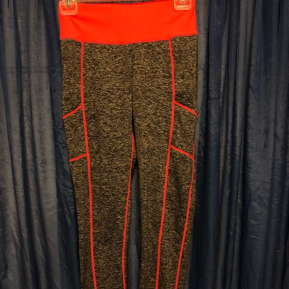 PopFit Clothing leggings